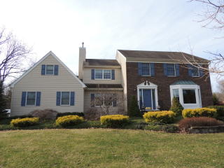 11 Vliet Dr, Millstone, NJ 08844-2237