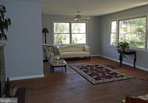 7412 Aspen Ave, Silver Spring MD 20912-5446 exterior