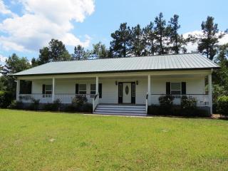451 Campbell Rd, Ridgeville, SC 29472-8648