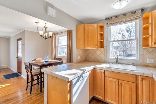 2661 Gaylord St, Denver CO  80205-4619 exterior