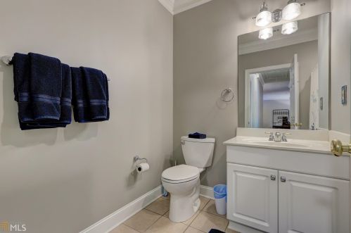 112 Gleneagle Ct, Clayton GA  30525-5553 exterior