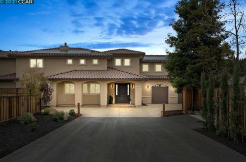 3663 Vine St, Pleasanton, CA 94566-6872