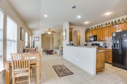 6912 Legato Ln, Fort Worth TX  76134-3727 exterior