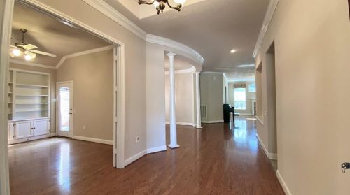 110 Dylanshire Cir, Conroe TX  77384-4549 exterior