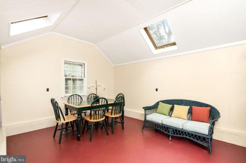 147 Wilson Rd, Princeton NJ 08540-2602 exterior