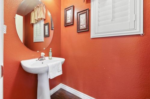 1331 Montera St, Chula Vista, CA 91913-1808