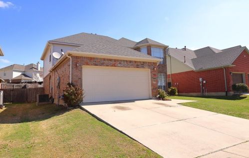 7924 Rushmore Ct, Fort Worth, TX 76137-4180