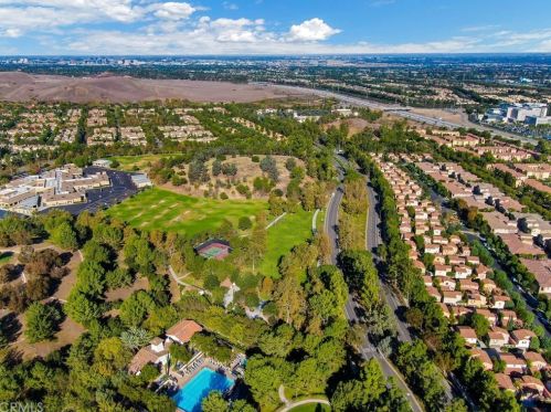 309 Tall Oak, Irvine CA  92603-0673 exterior