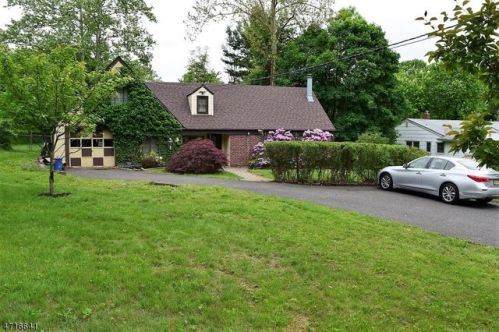 1384 Mount Vernon Rd, Bridgewater, NJ 08807-1438