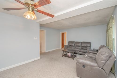 403 Lee Ave, New Ellenton, SC 29809-2705