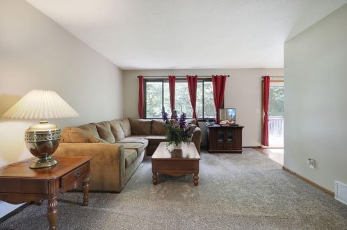 13202 Findlay Way, Saint Paul MN  55124-7935 exterior