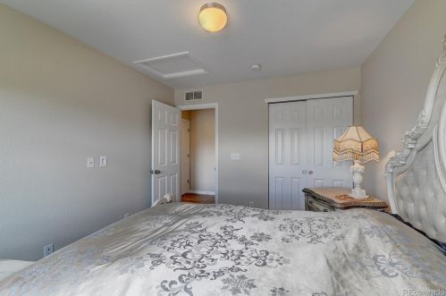 15655 Kettle Pl, Englewood CO  80112-4748 exterior