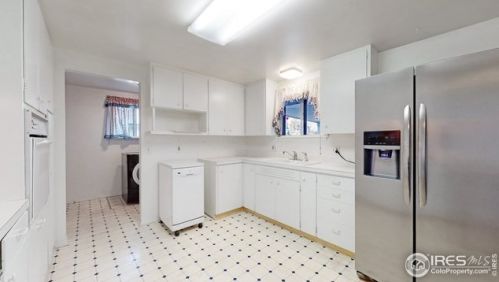 1107 15 St, Loveland CO 80538-4061 exterior