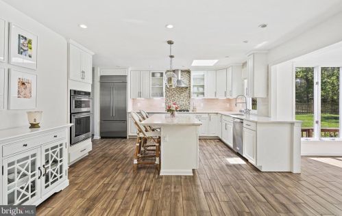325 Swinton Way, Severna Park, MD 21146-1527