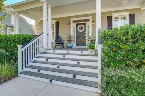 1708 James Basford Pl, Mount Pleasant, SC 29466-7041