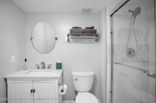 146 Conover Ln, Tinton Falls NJ 07701-6213 exterior