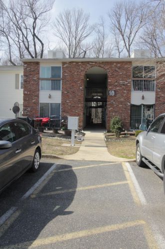 18 Augusta Ct, East Freehold, NJ 07728-3630