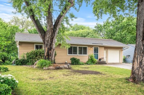 1111 2nd St, Saint Paul MN  55112-7337 exterior
