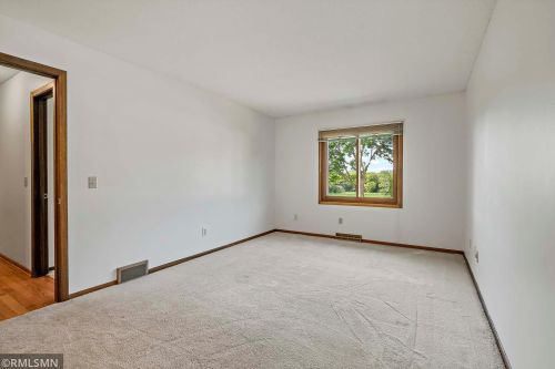 4274 Bridgewood Ter, Saint Paul MN  55127-7805 exterior