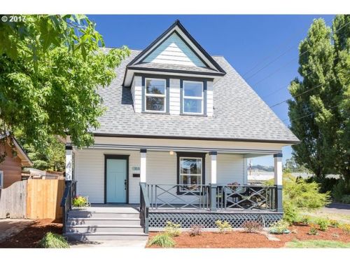 315 Sherman St, Newberg, OR 97132-2239