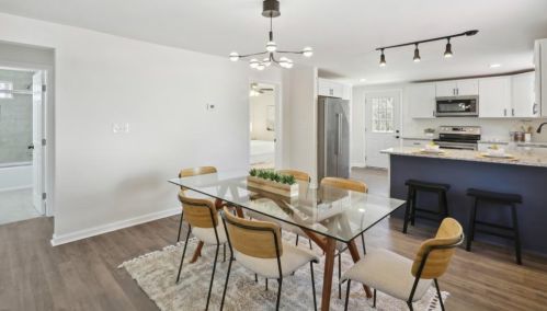 2695 George St, Atlanta GA  30318-1122 exterior