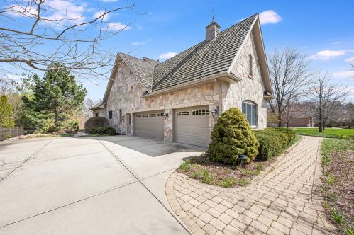 25038 Old Oak Ln, Joliet, IL 60404-7407