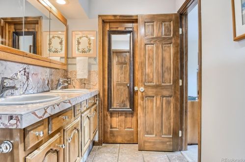 1870 Macom Dr, Deckers CO 80135-8721 exterior