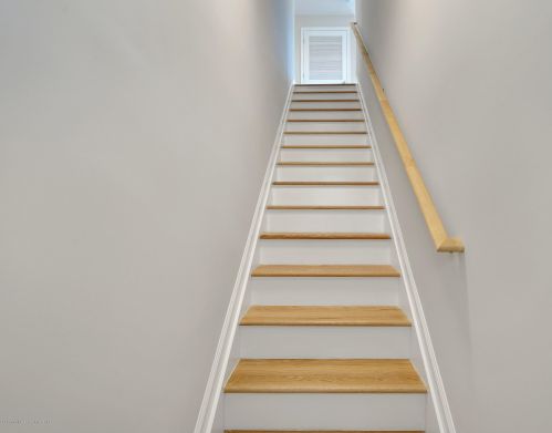 620 Asbury Ave, Tinton Falls NJ  07712-6510 exterior