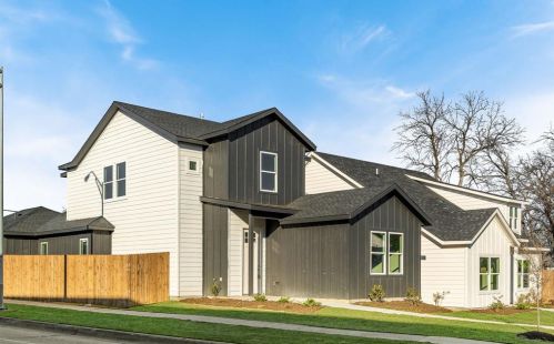 821 Powell Ave, Fort Worth TX  76104-6521 exterior