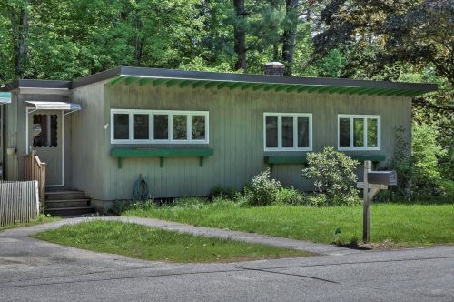 64 Fox Ave, Keene, NH 03431-2711