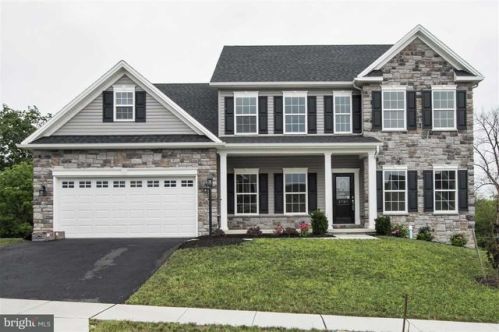 2787 Silver Maple Dr, Harrisburg, PA 17112-1478
