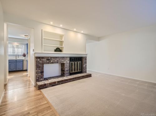 7130 Appleton Cir, Englewood CO  80112-1164 exterior