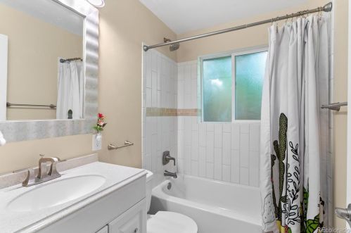 5890 4 Ave, Denver CO 80226-1844 exterior