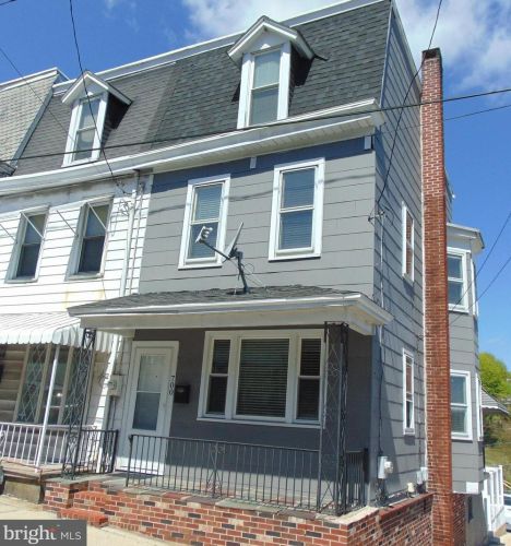 700 Laurel Blvd, Primrose, PA 17901-2320