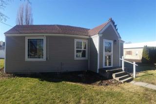 225 Main Ave, Spangle, WA 99031-9550