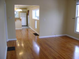 702 Erie St, Valpo IN  46383-5017 exterior