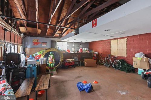 57 Taylor Ave, Trenton NJ  08610-3001 exterior