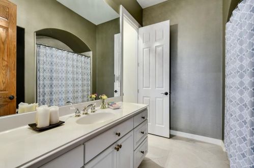 5903 Cane Pace, Austin TX  78746-1167 exterior