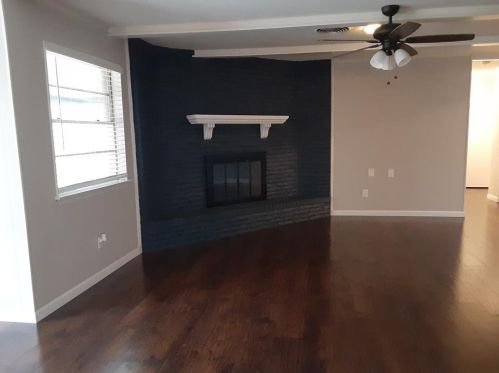7809 Natalie Dr, Fort Worth, TX 76134-4630