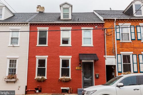 21 Mary St, Lancaster, PA 17603-3716