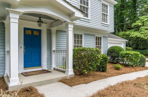 131 Shadowlawn Rd, Marietta, GA 30067-4329