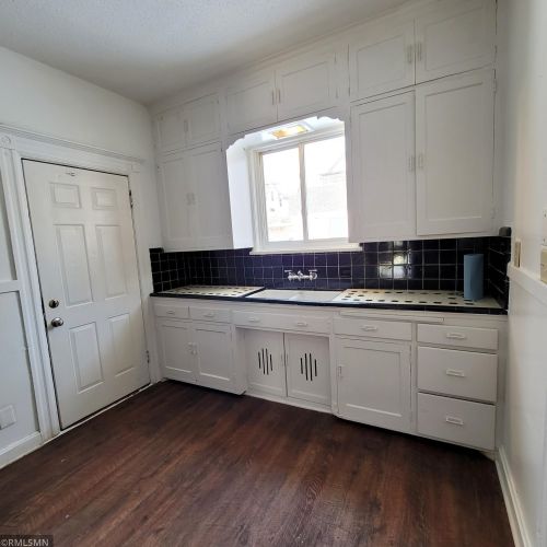 593 Cook Ave, Saint Paul MN  55130-3836 exterior