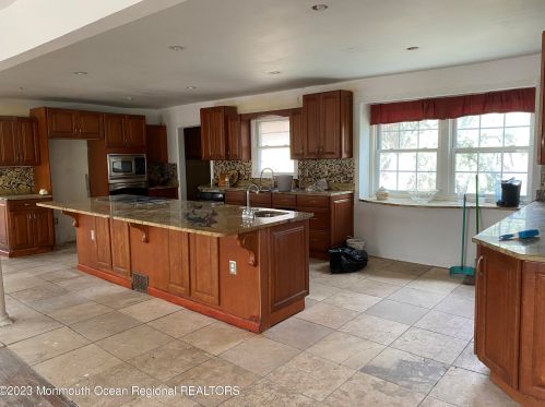 156 Denton Ln, Jackson Twp, NJ 08527-5113