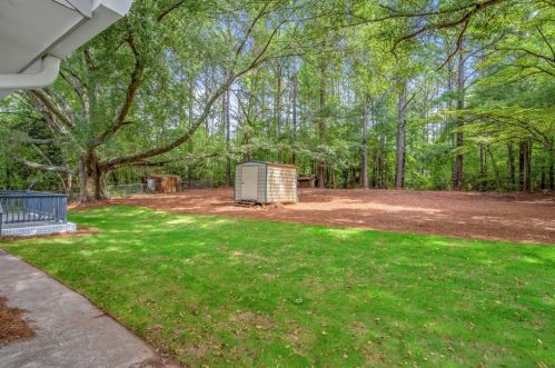 1440 Flat Shoals Rd, Conyers GA  30013-1802 exterior