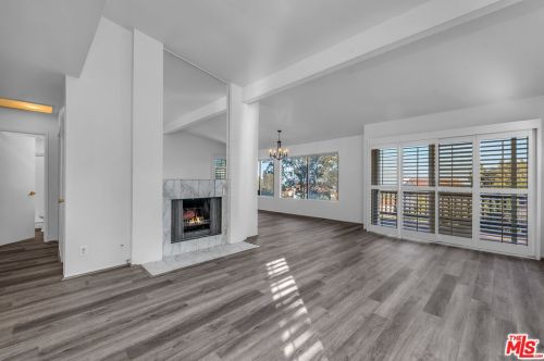 100 Cottonwood Cir, Palos Verdes Estates, CA 90274-3415