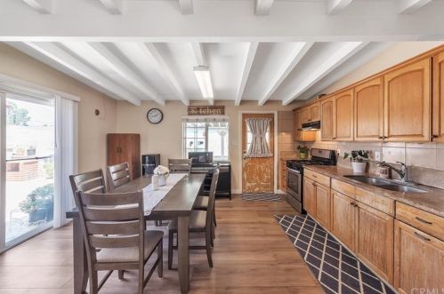 930 Fairview St, Anaheim CA  92801-3414 exterior