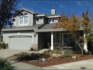 50 Hays Ct, Alameda, CA 94502-7774