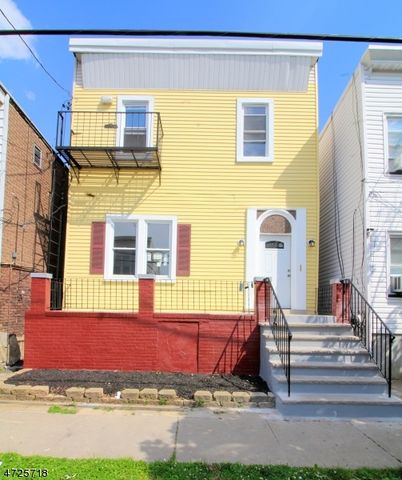35 Edison St, Bloomfield, NJ 07003-5908
