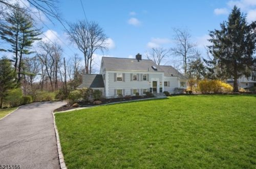 14 Chimney Ridge Dr, Morristown, NJ 07960-4719