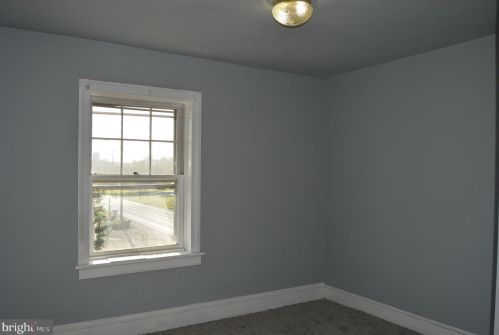 2161 Newville Rd, Carlisle PA  17015-7747 exterior